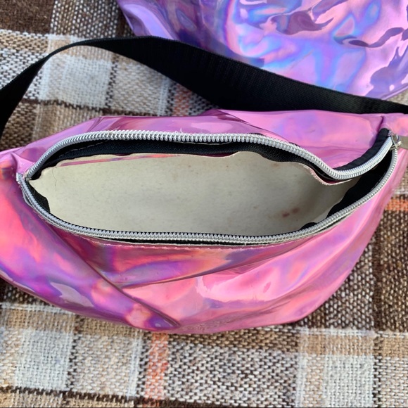 Iridescent bestie bum bags pink and purple - Picture 2 of 3